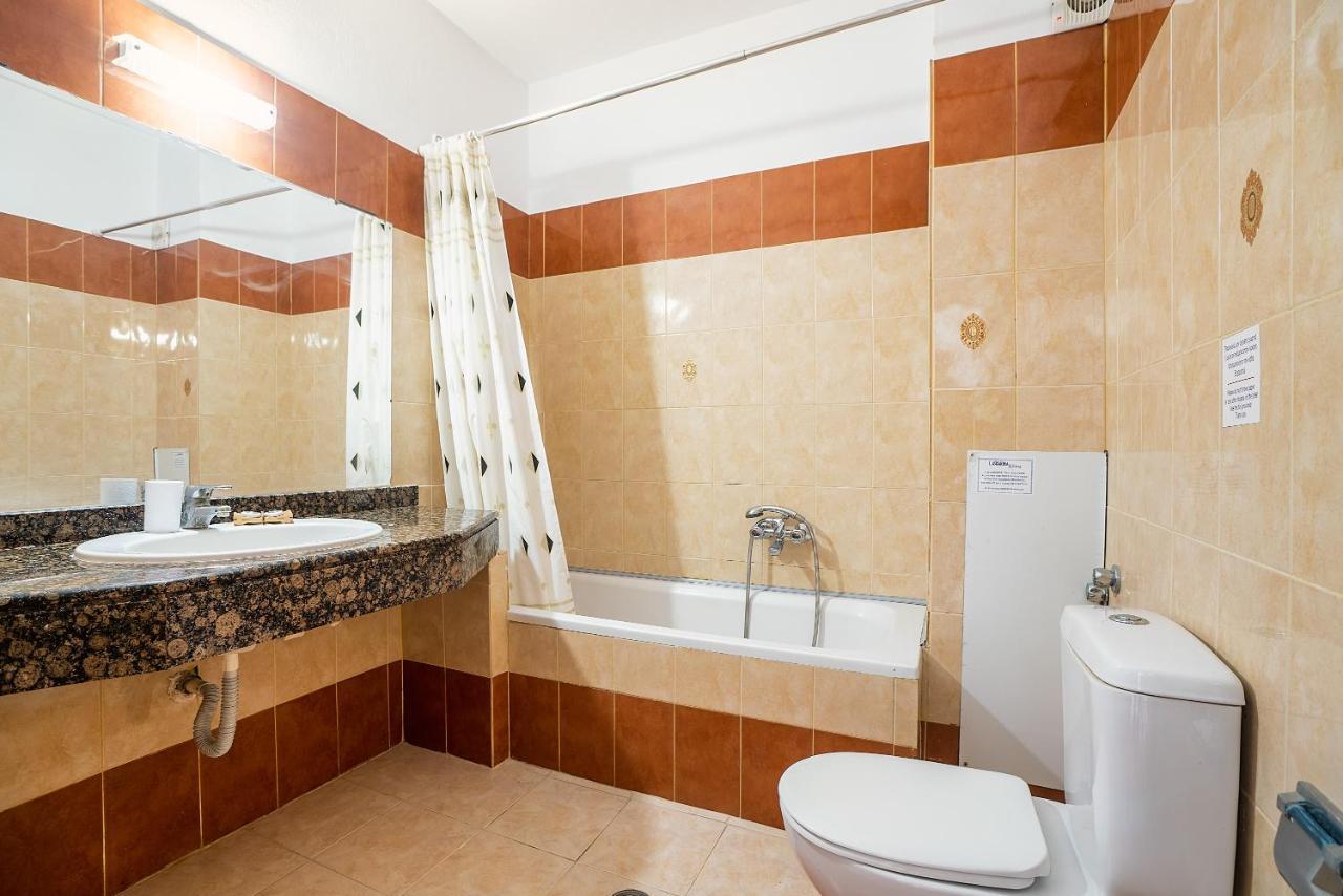 Livadia Beach Suite Экстерьер фото